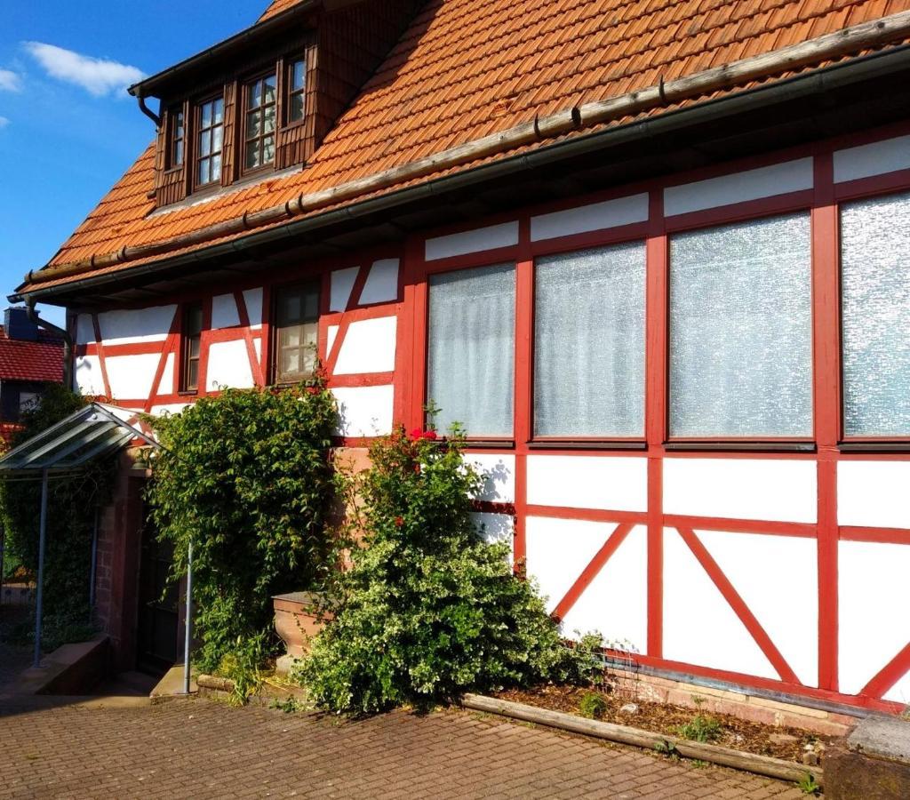 Ferienhaus Marre - Mit Grill, Feuerstelle Und Gartensauna Waldbrunn  المظهر الخارجي الصورة